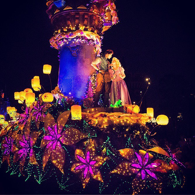Tokyo Disney Resort Fantastic World Of Light うっとり Electricalparade Tokyodisneyland Tokyodisne Ciao Nihon