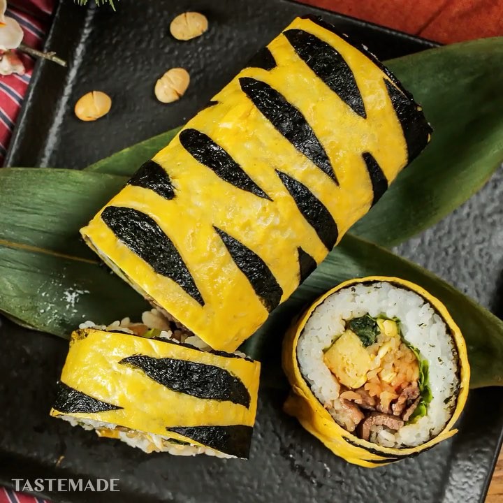 Tastemadejapan 鬼のパンツは良いパンツ トラ柄恵方巻き レシピはこちら 2 3 日 は節分です Tastemade Pop Up Cafeでは1日限定で鬼のパンツ Ciao Nihon