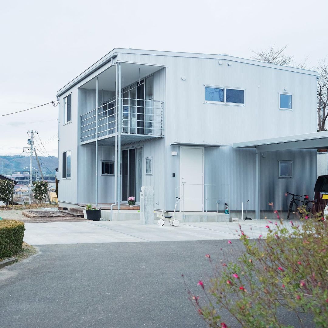 Muji無印良品の家 無印良品の家 木の家 宮城県名取市s邸 宮城県名取市の閑静な住宅街にある 木の家 S邸は 白を基調とした外観が印象的なお宅です 近く２人目のお子さんの出産 Ciao Nihon